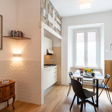 Clio 2 Bedroom 2 Bathroom